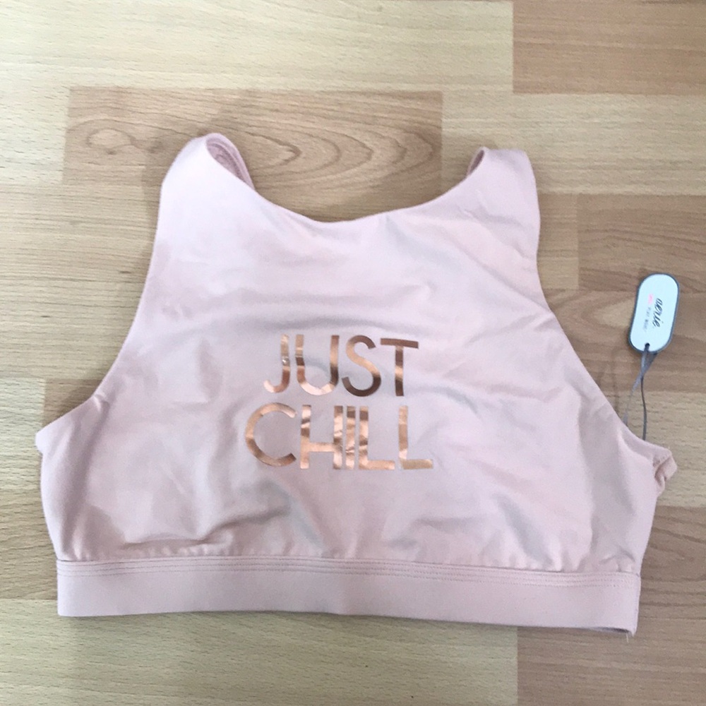 NWT✨Aerie Sports Top
